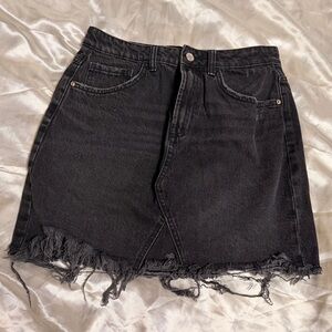 Black Frayed Hem Mini Skirt